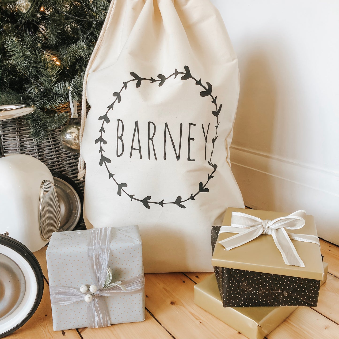 Personalised Christmas storage sack - wreath design