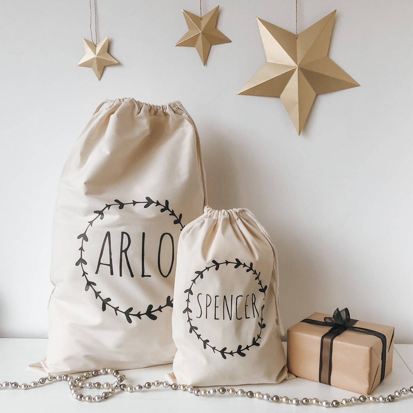 Personalised Christmas storage sack - wreath design